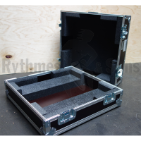 Flight-case pour vidéo projecteur PANASONIC PT-DZ870/PT-D-4